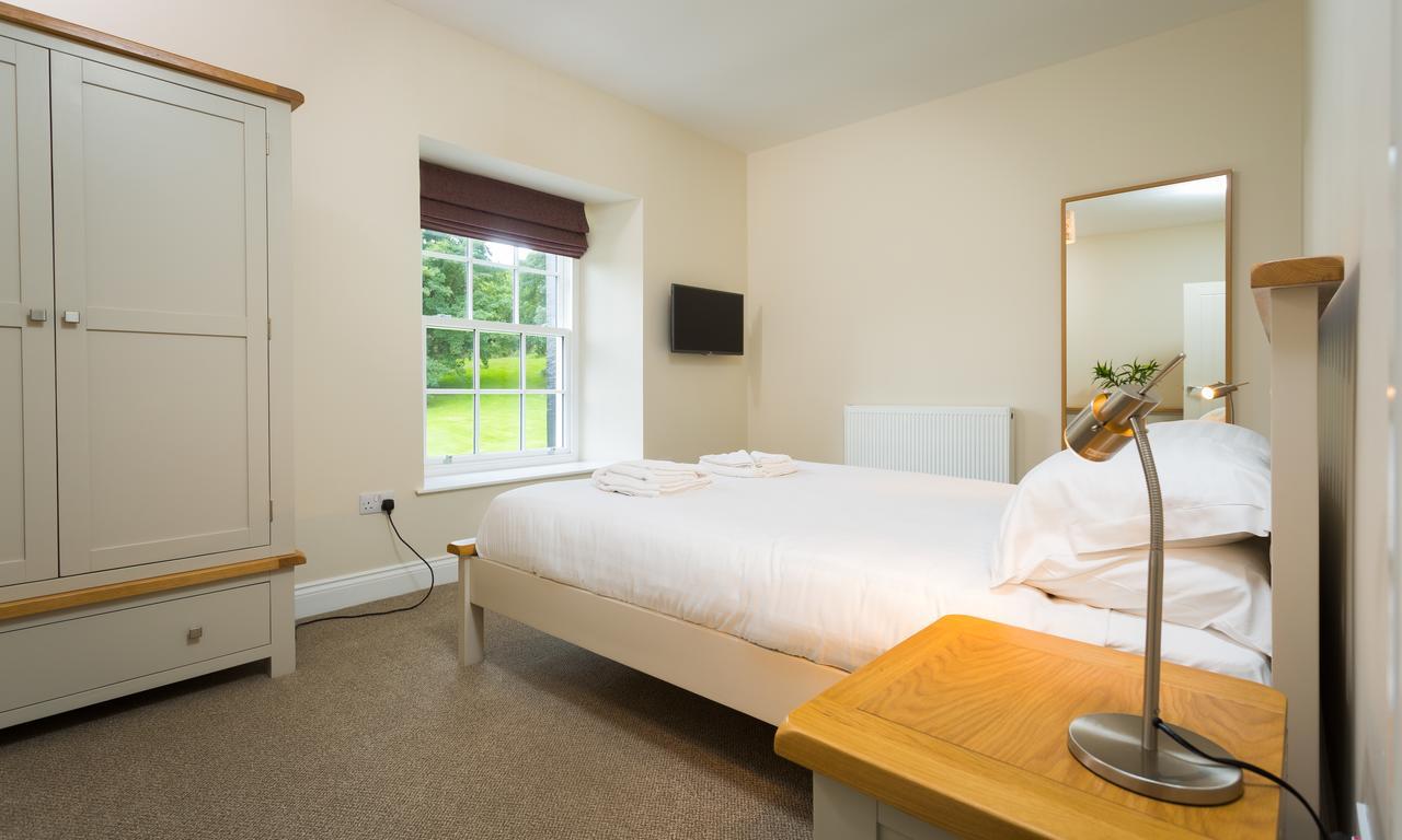 Waterfoot Park Hotel พูลีย์บริดจ์ ภายนอก รูปภาพ