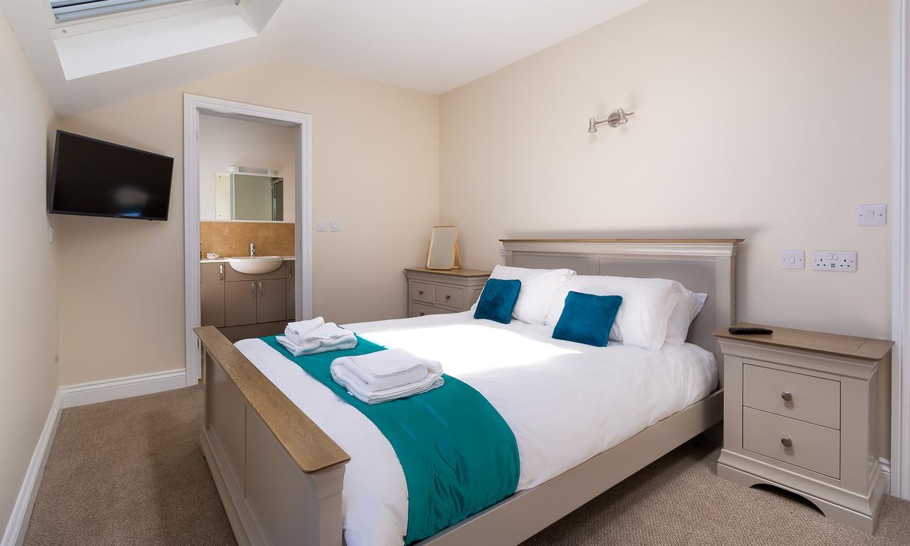 Waterfoot Park Hotel พูลีย์บริดจ์ ภายนอก รูปภาพ